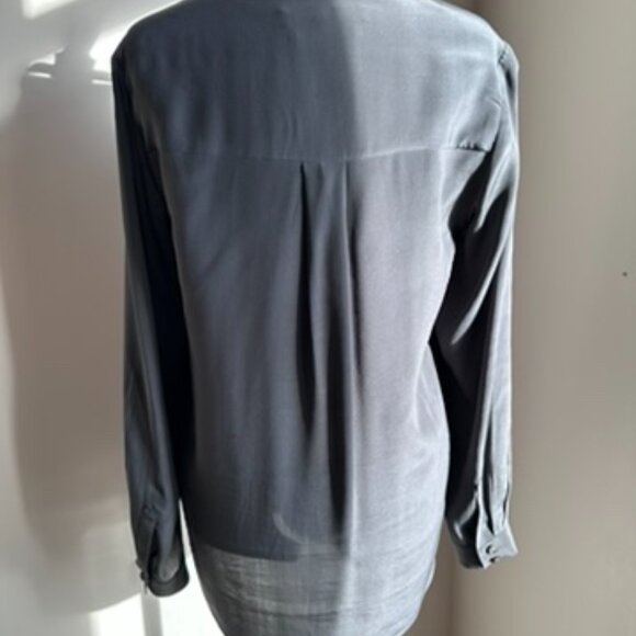 All Saints Grey Silk Button-Up Shirt – Minimalist Contemporary Style - Picture 8 of 9